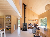 Interiér z Bio desek